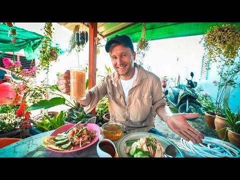 Best in Phang Nga / $4 Thai Food in Khao Lak / Thailand Motorbike Tour