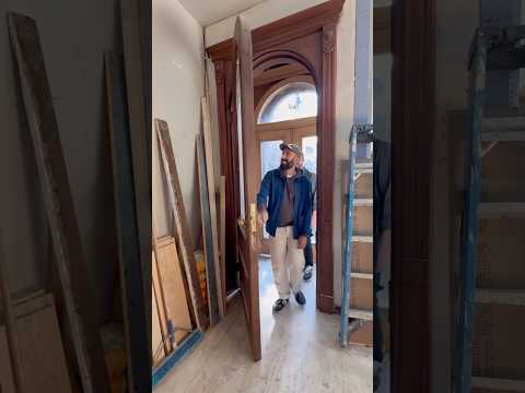 restoring a #historic brownstone door! #restoration #renovation #brownstoneboys #satisfying