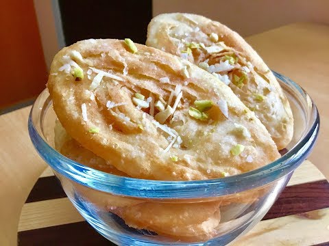 ఒకసారి ఈ Sweet Puffs చేసిచూడండి చాలా రుచిగా ఉంటాయి | Layered Sweet Puri | Penilu (Snack)