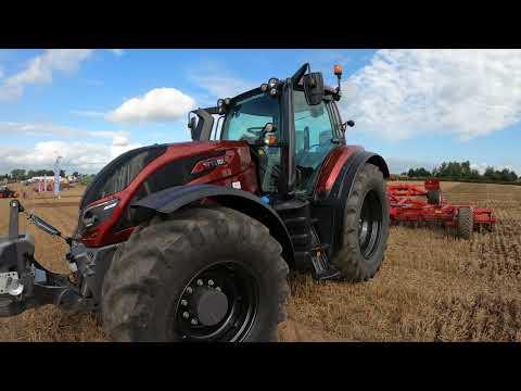 2021 Valtra T214 Unlimited 7.4 Litre 6-Cyl Tractor (215 / 230 HP) with Horsch Joker 6 RT Cultivator