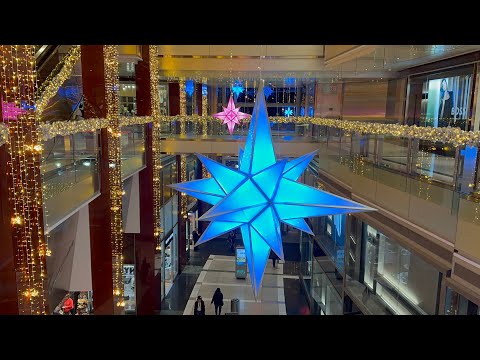 New York City: Amazing Christmas Lights Display