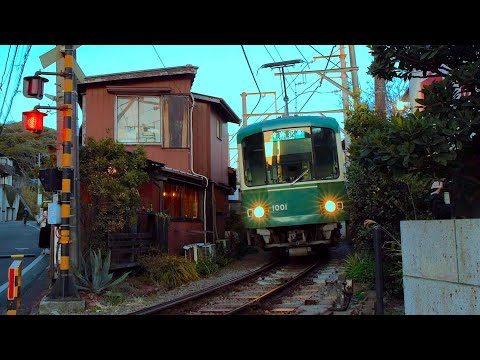 【4K Japan】Stroll around Kamakura, Shonan, and Shichirigahama Beach with a view of Enoden Train.