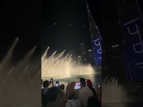 Burj Khalifa Fountain Show #burjkhalifa #fountainshow #burjkhakhalifa #dubai