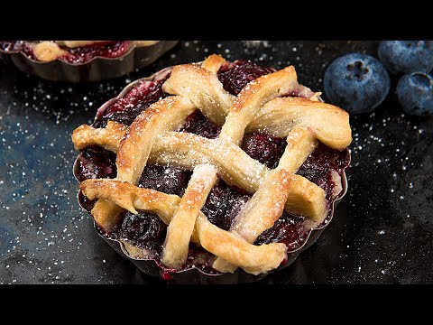 Quick & Easy Mini Blueberry Pies - assemble and serve in 30 minutes!