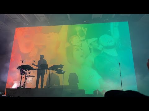 San Holo - bb u ok Tour @ Frost Amphitheater 2022 (Full Concert 4K60)