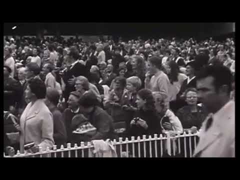 Footage of Queen Elizabeth Il attending the 1970 VFL season opener.