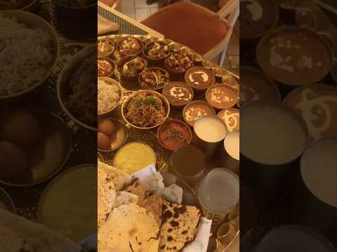 Biggest heaviest thali in India | Bahubali thali | Kutumb vegetarian restaurant #indianfood #thali