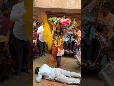 Rakesh Bonam Sigam At Mekala Banda Nalla Pochamma Temple #shorts #temple #rakeshanna