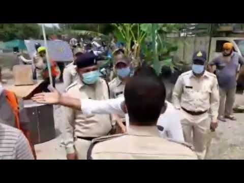 CSP slapped two youths while SDM was caught on camera kicking. municipal team, Indore MP