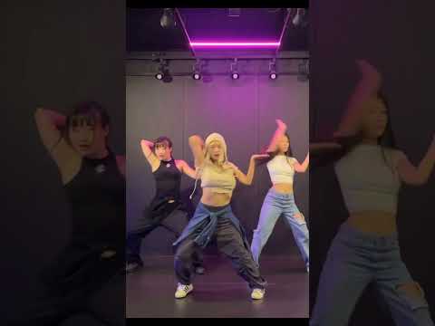 #텃팅 #왁킹 Jorja smith - Little Things x Gypsy woman | Spella Choreography