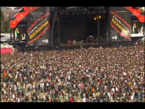 Yeah Yeah Yeahs - Reading Festival Part 2