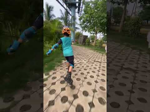 learn skating #indianskater #stunts #figureskating #stunt #skating #freestyleskating #funny #stunts