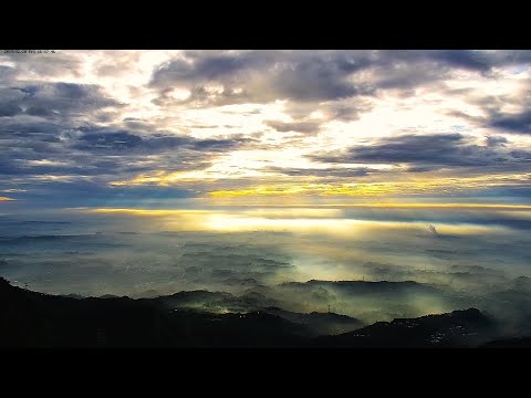 阿里山即時影像-太平雲梯-精選-縮時 | Night View Timelapse in Alishan, Taiwan