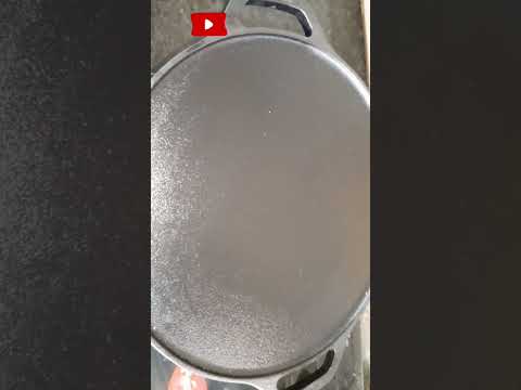 CAST IRON PAN Seasoning ఇలా చేయండి #shorts #viral #trendingshorts