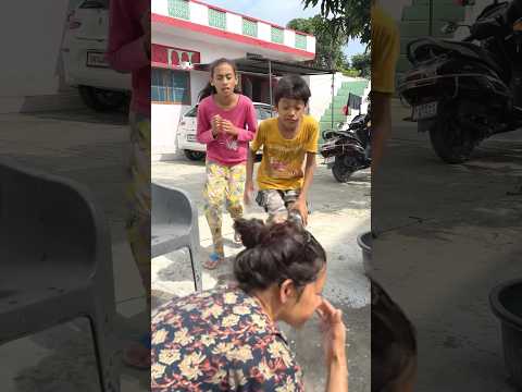 माँ हमारी गाय का बच्चा हो गया 😳🐄 #shorts #trending #ytshorts #shortvideos