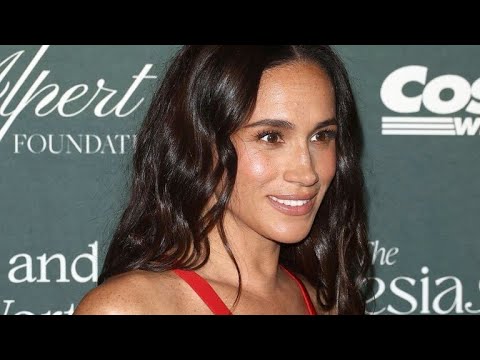 Duchess Meghan Looks Stunning At Gala| Simply Sensational