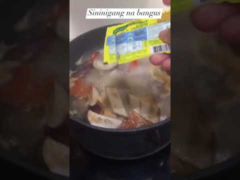 Sinigang bangus