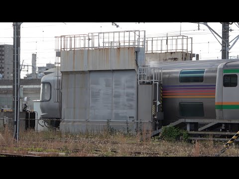 12/02/2024 Japan Railways: E26 Series "Cassiopeia" through Train Washer at Oku