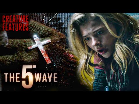 The 5th Wave | Crucifix Mistaken As A Gun | Creature Features