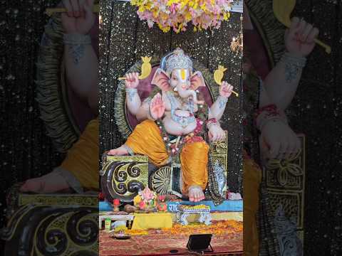 Ganulya Maza Distoy Chan 🚩🙏🏻जय श्री गणेशाय नमः🙏🏻🚩 #shorts #ganpati #ganpatibappamorya  #shortvideo