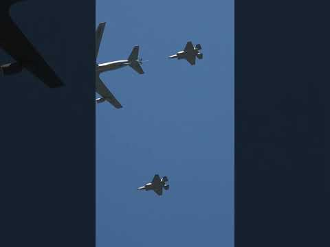 KC-135 & F-35 Air Refueling Demo - EAA AirVenture 2023