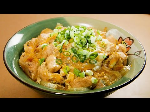 Simple recipe of Japanese chicken rice bowl Oyakodon 簡易版的雞肉親子丼