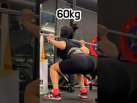 닭가슴살을 남자만큼 먹는여자 #스쿼트 #60kg #폴타혼타스 🐔