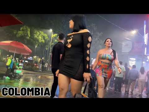 Parque Lleras The Best Nightlife in Medellin Colombia 🇨🇴