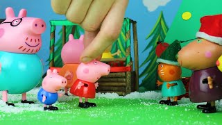 Peppa Pig Playground 🎄 | Christmas Market | Peppa Pig Full Episodes | Christmas Special