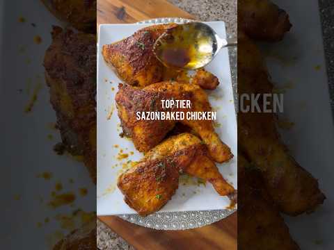 Sazon Baked chicken - recipe www.theglamkitchen.com #bakedchicken #sazon #chickendinner