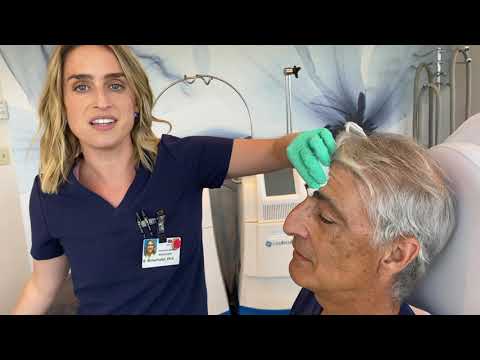 REAL PATIENTS REAL STORIES: DR. ARONOWITZ GETS BOTOX! Learn all about Botox and see how it's done!