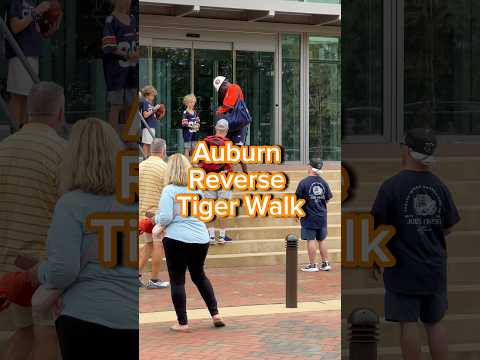 Reverse Tiger Walk | Auburn vs. New Mexico #WarEagle #auburn #tigerwalk