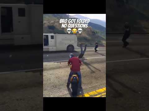 Cops in GTA are brutal #grandtheftauto #foryoubage #gta6 #gamingshorts #crashout