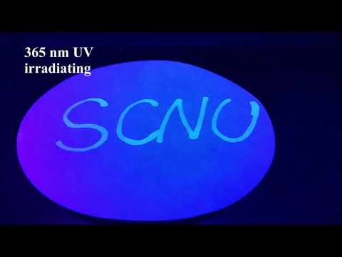 Hydrophobic carbon dots with blue dispersed emission and red aggregation-induced emission