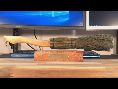 Make a flying broomstick. 魔法使いの宙に浮くホウキを生産してみた。魔法とは解明されていない科学だ。