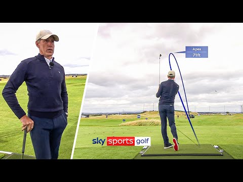 Anton Du Beke shows off his skills at The Open Zone ⛳️