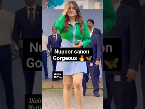 Nupoor Sanon looking 😍🔥 during an events#bollywood #nupoor#kritisanon #gorgeous #bollywoodgossip