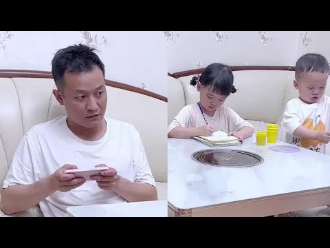 【抖音合集】竹子寫作文，竟然寫爸爸怕老婆，家庭地位太低了#竹子和老何