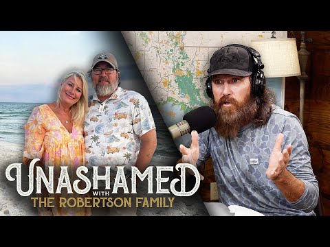 Lisa Undergoes a Second Breast Cancer Surgery & Jase Would Get a Pedicure for One Reason | Ep 979