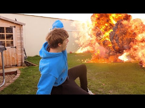 1000 Degree EXPLOSION Experiment *GONE WRONG*