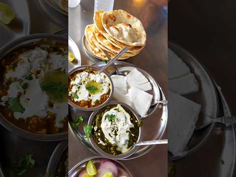 Dhaba food 😋 #vegdhaba #foodflavourstravel