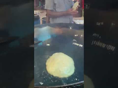 Street Food Around the World - 🔥 Puffy fry bread bhatura