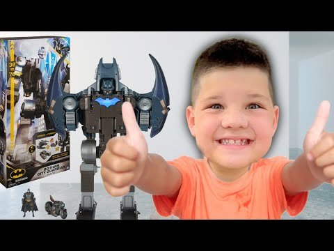 Caleb and Dad PLAY with Batman Gotham City Guardian Playset!