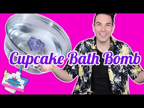 Cupcake Bath Bomb | Craftastrophe | HelloGiggles