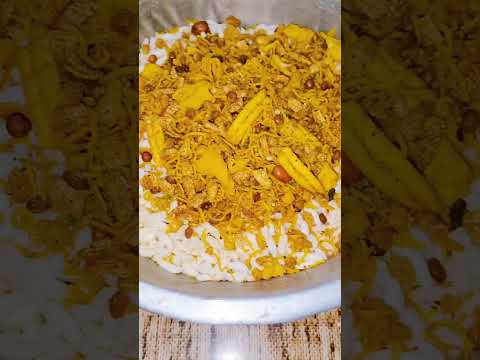 #Jhall Moori#Spicy Puffed rice 🍚🍚🌾#Evening Snacks 🥨🥨😋😋#YT Shorts #Viral Masala Moori Video