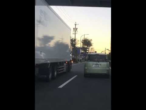 トラック運転手にバカが多いのが分かる動画#shorts #トラック #トラック運転手 #道路交通法 #道路交通法違反