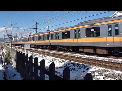 JR東日本　青梅線　E233系立川方面行きと青梅行き