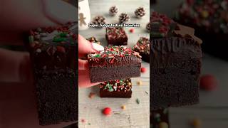 The ultimate Christmas brownies 😍 #easyrecipe #shorts