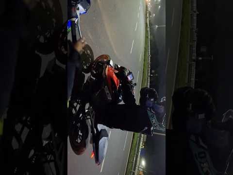 Yamaha R3 vs KTM Duke 390 Drag #dragrace #viralvideo #2024 #duke390 #yamaha #r3 #superbikers #video