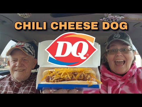 Dairy Queen Chili Cheese Dog Review #foodreview #fastfood #dairyqueen #dq #honestfoodreviews